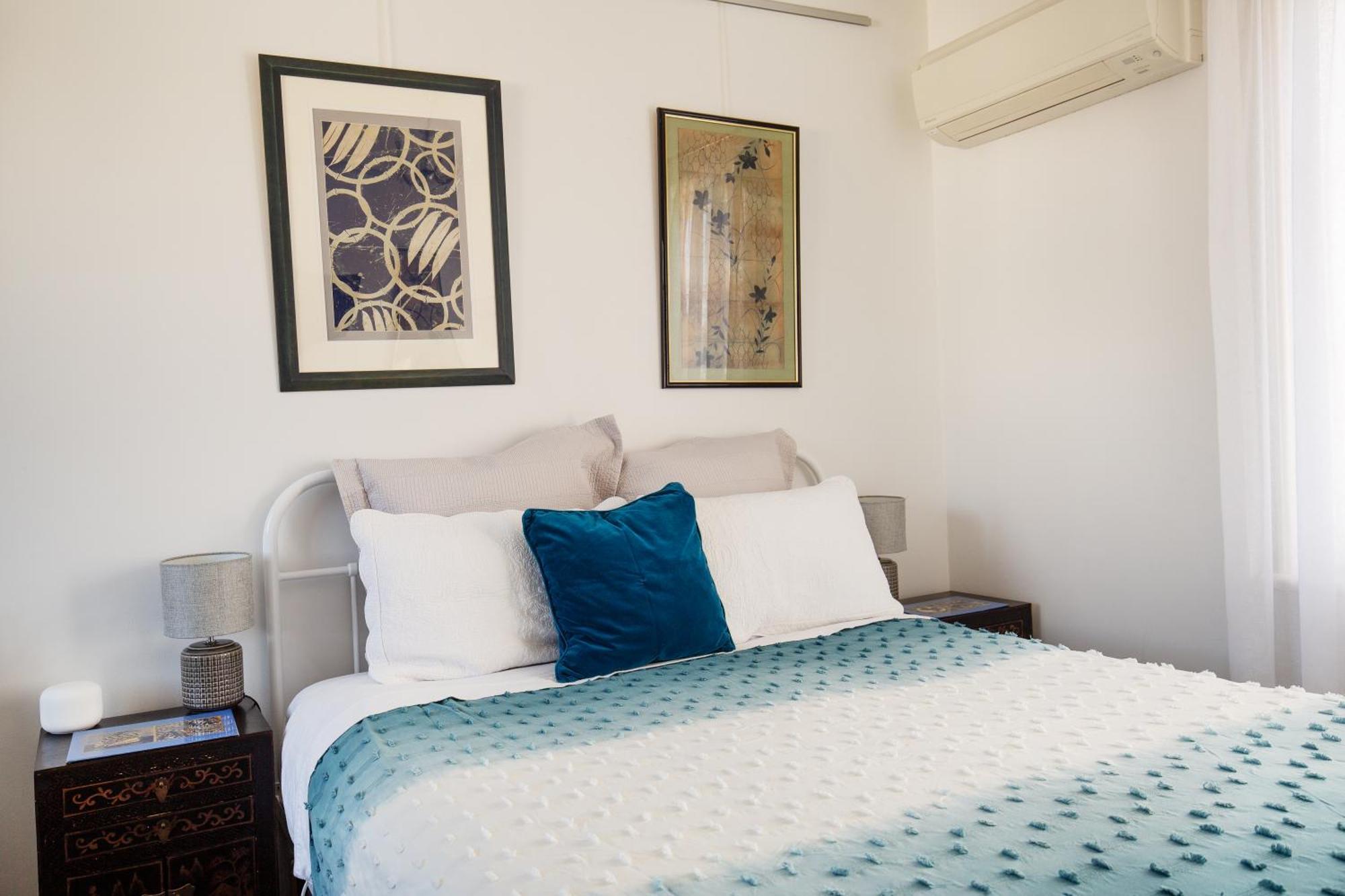 Assemblage Boutique Art B & B Hobart Luaran gambar